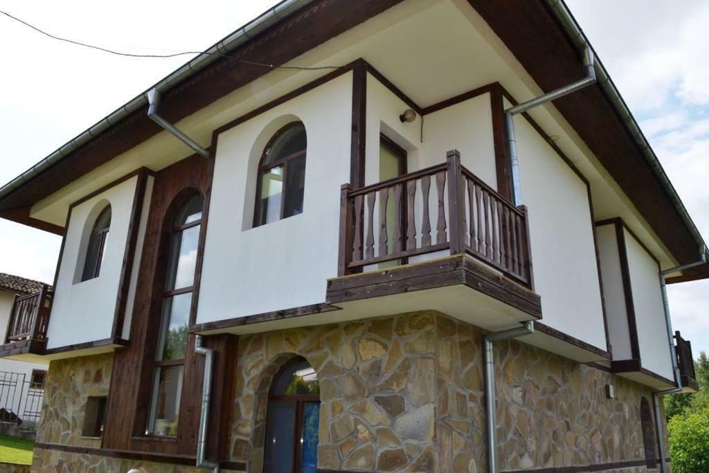 Sichanova Guest House Brŭchkovtsi Eksteriør bilde