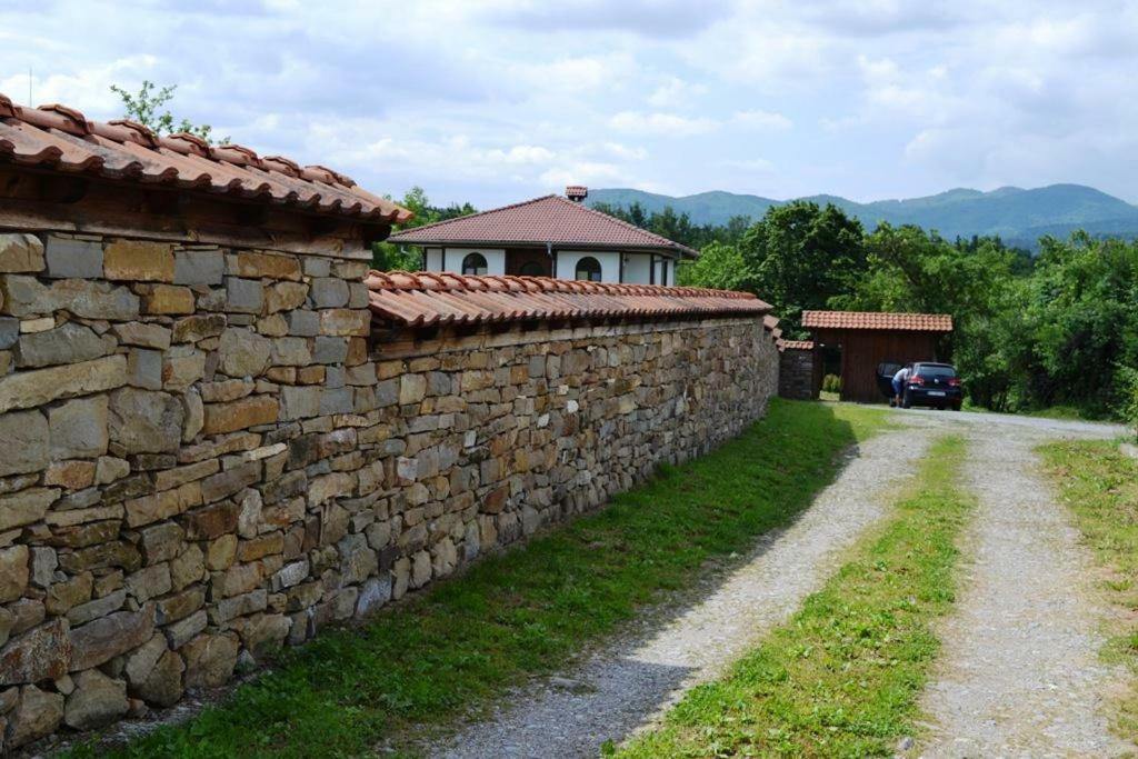 Sichanova Guest House Brŭchkovtsi Eksteriør bilde